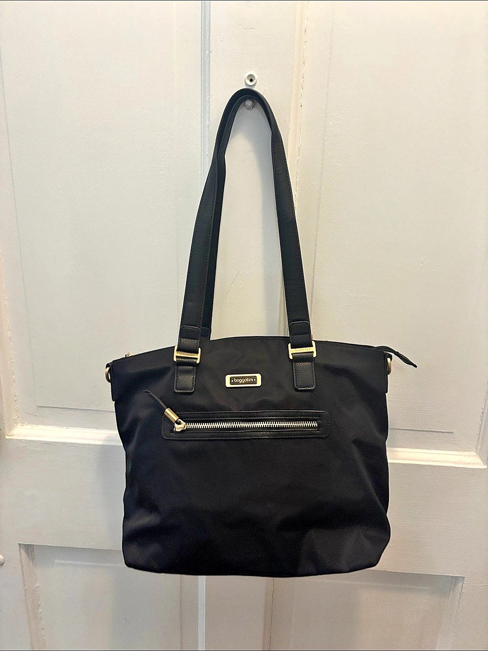 Baggallini Lizzy Shoulder Nylon Black Bag